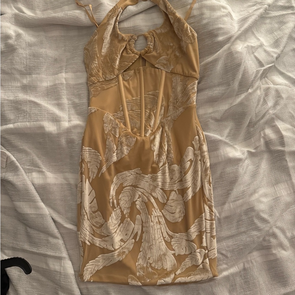 Oh Polly Tan & Cream Halterneck Bodycon Dress